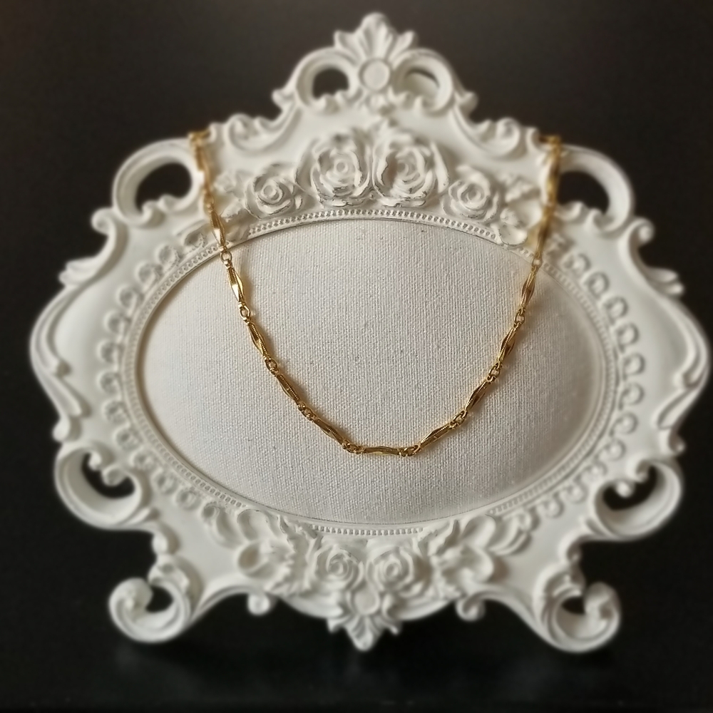 Gold-tone Unique Shape Necklace